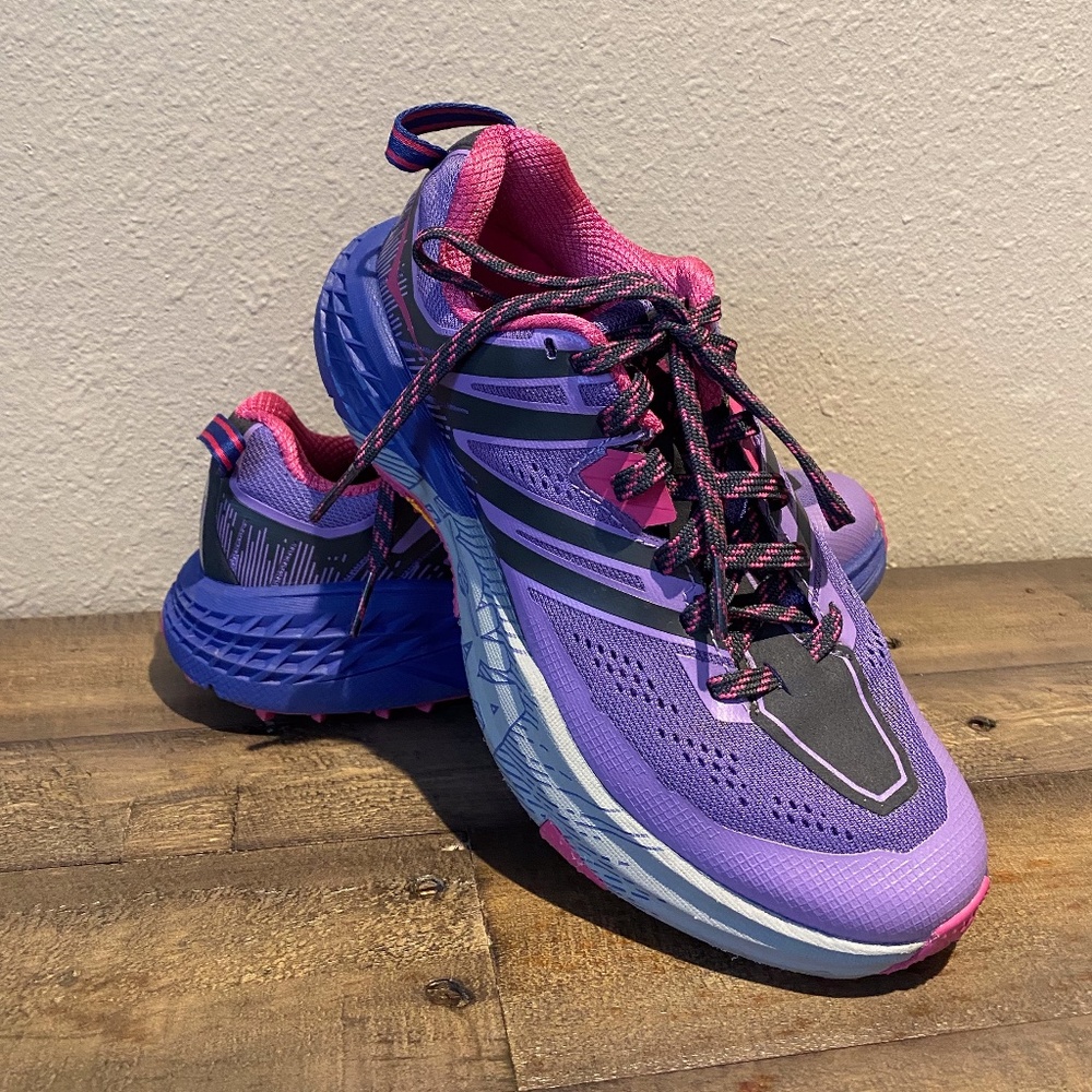 *SOLD*Hoka One One Speedgoat 2 Trail Running